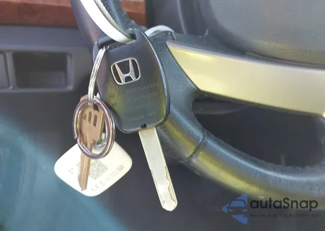 2011 Honda Accord 2.4 Ex-L z USA, uszkodzony, nr VIN 1HGCP2F82BA063021